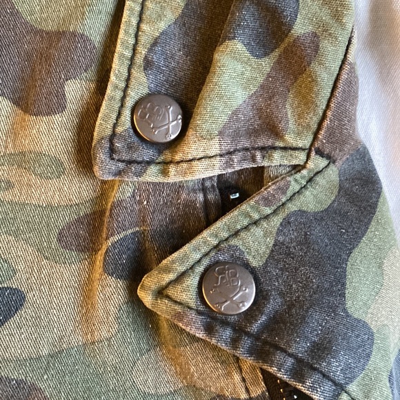 Royal Bones by Tripp Camo Jacket - Picture 3 of 10